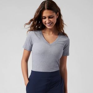 Athleta renew seamless tee large